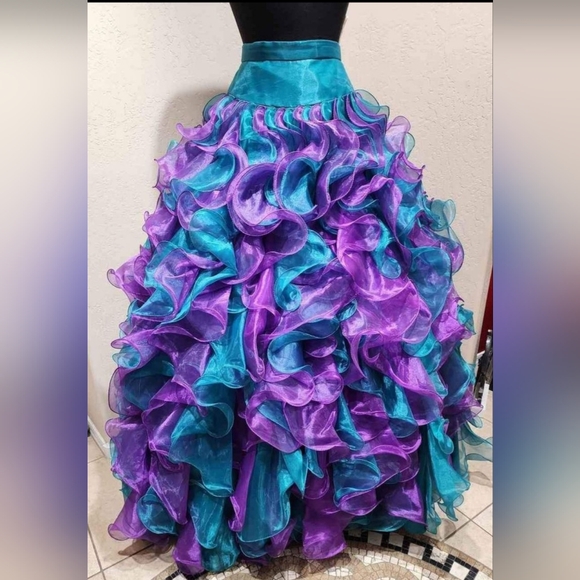 Disney Purple Blue Beaded Ruffle 2 piece Corset Prom Quinceanera Dress 6 NWT - Picture 2 of 4